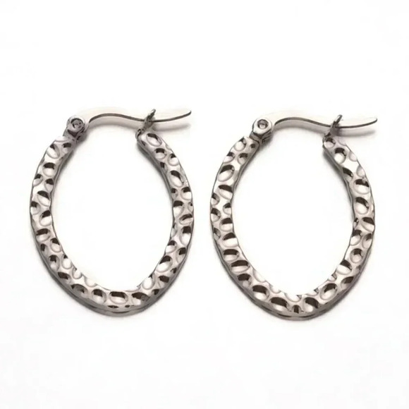 Surgical Stainless Steel Art Deco Carved Hammered Pattern Silver Hoop Earrings - Picture 1 of 2